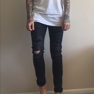 ⚡️ Men’s RIPPED and DISTRESSED Skinny Jeans ⚡️ 30